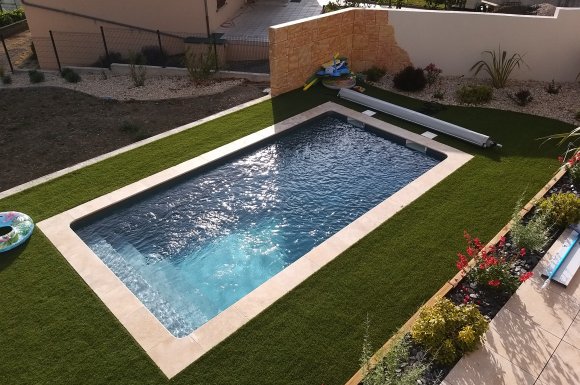 Piscine pont du chateau, puy de dome pose liner gris volcan 